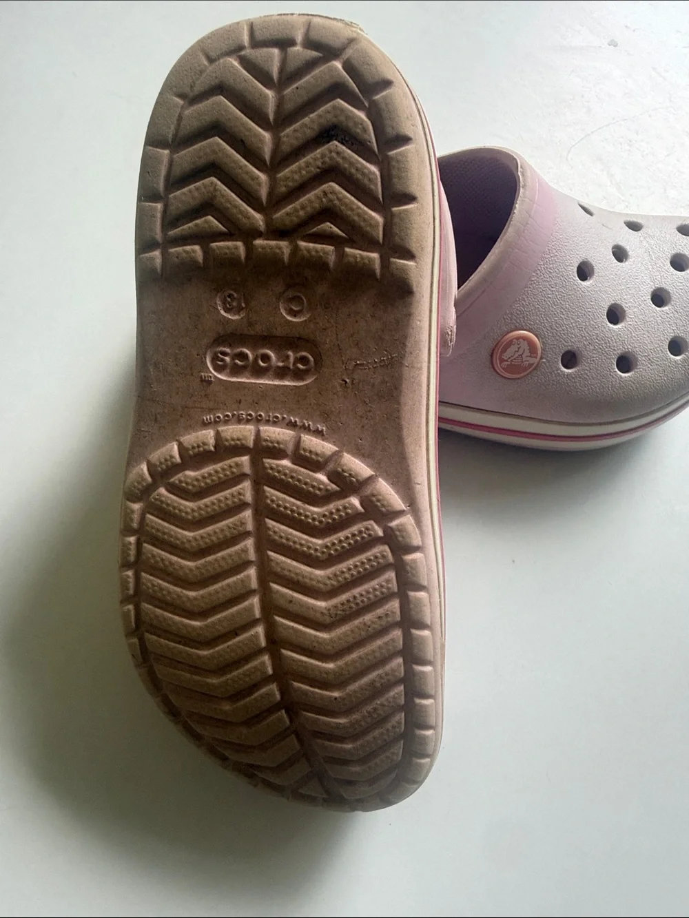 CROCS Kids Classic Clog in Pale Pink